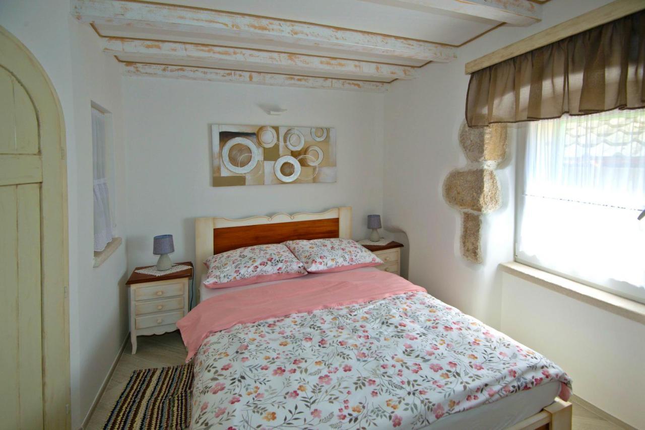 Apartment Sanjin With Sea View Baska  Exterior photo